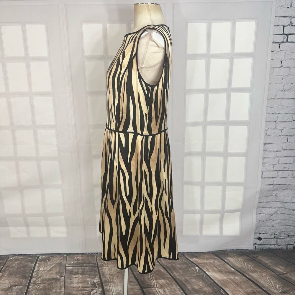 St John silk tiger print sleeveless a-line dress size 12 - Picture 9 of 14